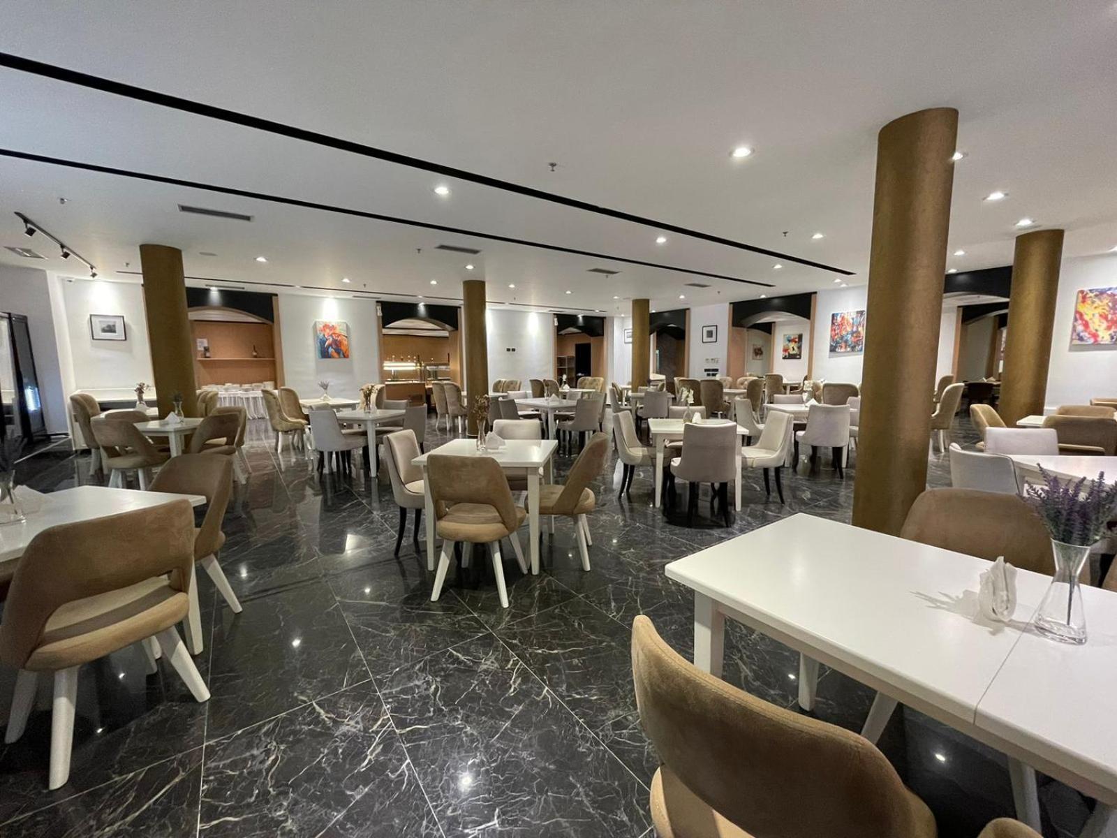Amh Hotel 4*